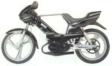 Peinture Noir Pailleté "Black2" réf.Y004B pour Mobylette MBK 51 Magnum  Racing XR 1996 à 2003 - 1kg (Base + durcisseur) - Packs Solex-motobecane -  Packs Solex-motobecane - Solex-Motobecane